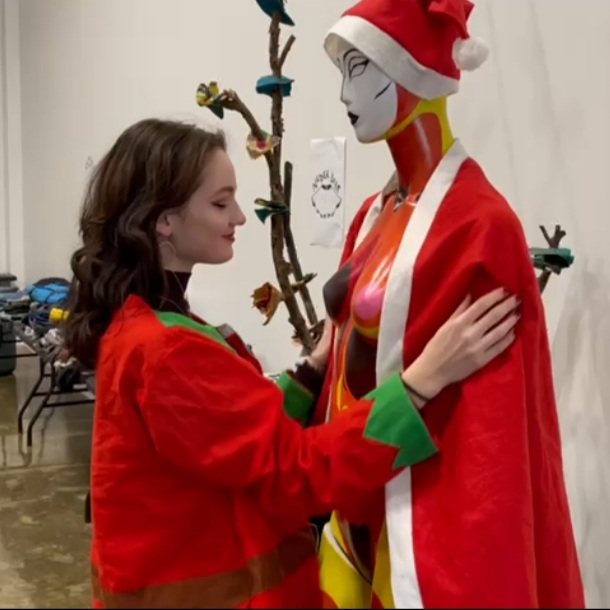 girl with mannequin